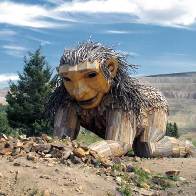 Rita The Troll Luis Cruz Red Ribbon